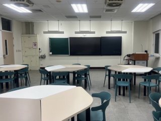 智慧教室 R211